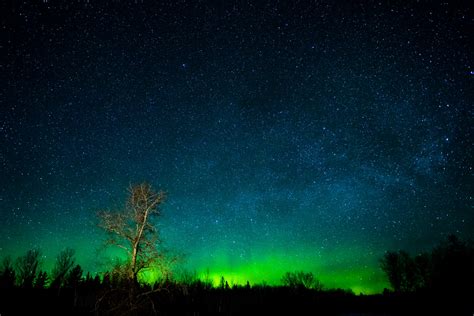 Aurora Glow By Adam Filipowicz 500px