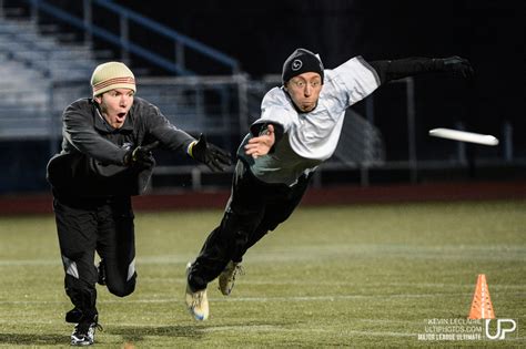 Presentation concept derived from le zhang. UltiPhotos | Ultimate Frisbee Photos