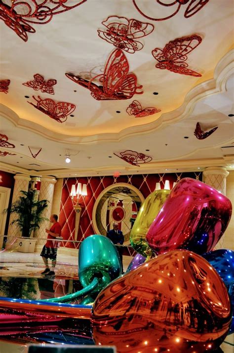6 Must See Hotels In Las Vegas Merry Go Round Slowly Las Vegas Hotels Wynn Hotel Las Vegas