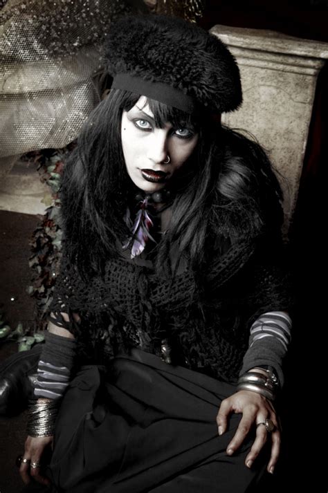 Elegant Goth Girl Gothic Photo 19091359 Fanpop