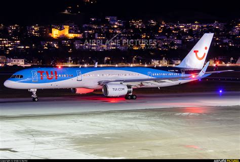 G Oobe Tui Airways Boeing 757 200 At Innsbruck Photo Id 1383227