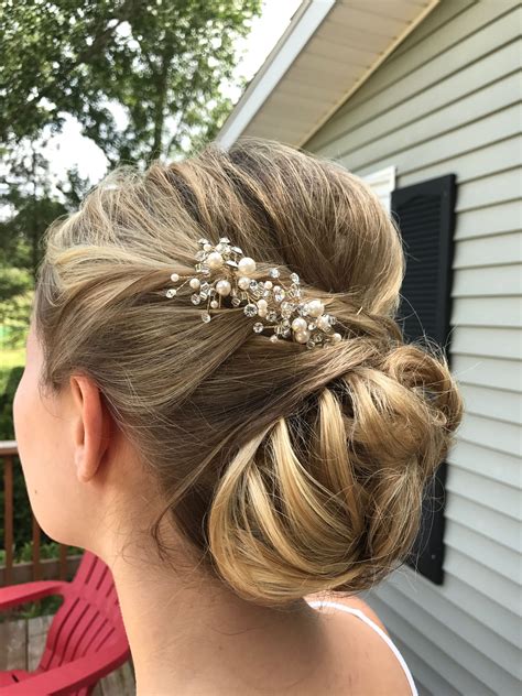 2 beautiful hairstyles for medium hair : Country Wedding Hairstyles Western - pintwisted sister ...