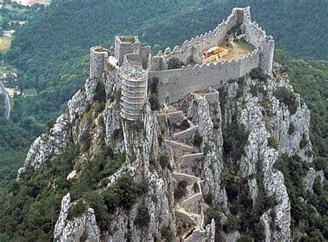 Le Château De Puilaurens Castles Le Château De Puilaurens Castle