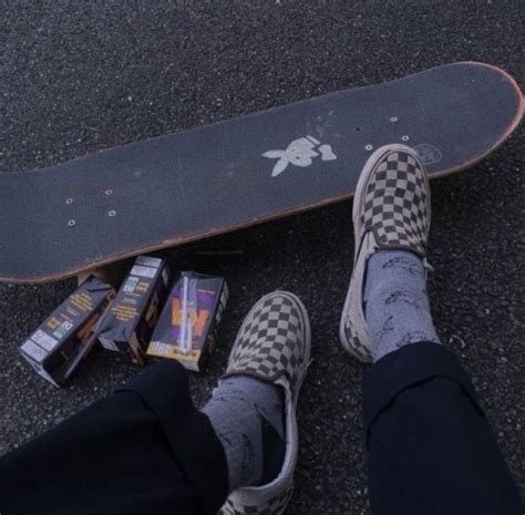 Pin By ︎ ʙᴇᴀᴜɪᴇ ︎ On Grunge Is Not Dead Skate Style Skater Boy