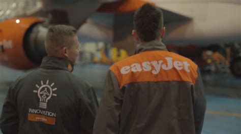 Easyjet เตรียมปลดพนักงานราว 4500 ตำแหน่ง Brand Inside