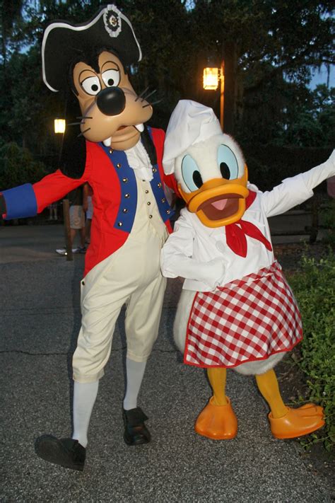Unofficial Disney Character Hunting Guide Independence Day At Walt Disney World