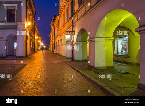 Medieval Town Archway Night Hi Res Stock Photography And Images Alamy