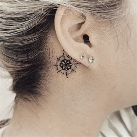 35 Minimalists Behind The Ear Tattoo Ideas You Need To Bookmark