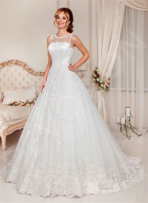 There are different classifications about lace wedding dresses, such as lace wedding guest dresses, spanish wedding dresses and cap sleeve wedding dresses etc. Prudence Classic Lace Spanish Wedding dress Ivory ...