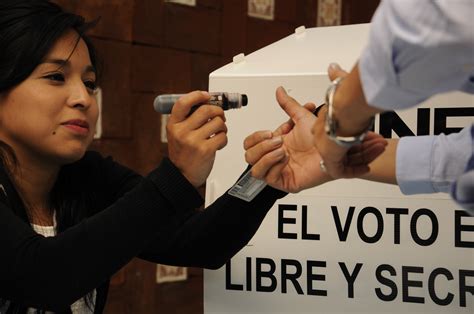 Donde Ir A Votar Candidato De Cs En Almería Anima Ir A Votar En Estas Lo Más Fácil Es Ir