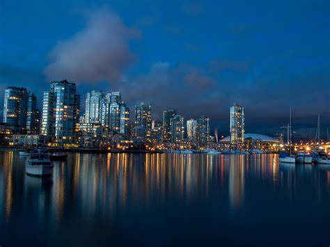 Vancouver Y Auroras Boreales En Yukón Agencia De Viajes Y Turismo Btza