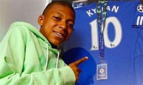 Kylian mbappe has shown off a signed shirt from pele after he followed in the brazil icon's footsteps at the world cup. Kylian Mbappe: Man United target spotted in Chelsea shirt ...