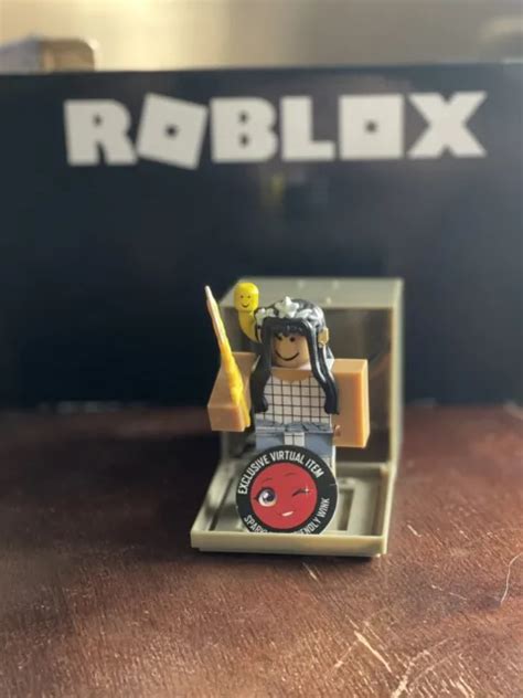 Roblox Series 10 Creator Sparklings Figure Sparkling