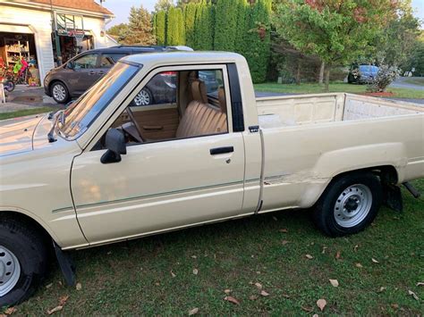 30 Years Owned 1988 Toyota N50 Hilux Dlx Pickup 3650