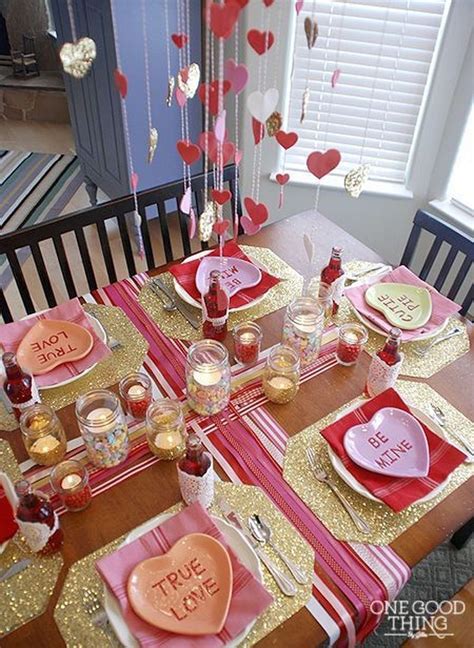 30 Cute Valentine Dining Tables Decoration Ideas With Images Valentines Party Valentines