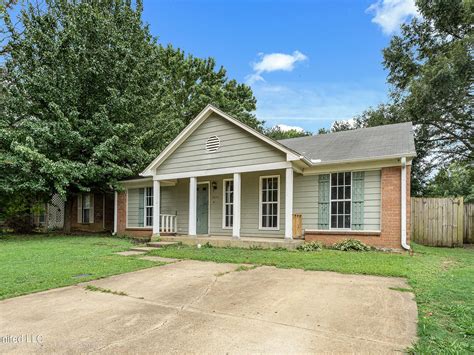 3423 Laurelwood Dr, Horn Lake, MS 38637 | Zillow