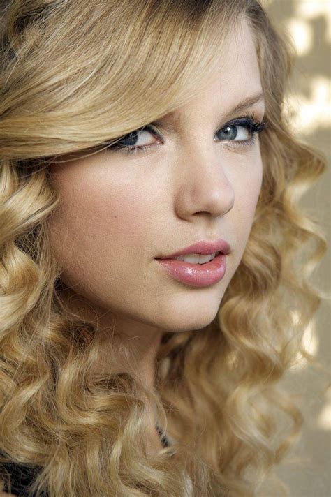 See more ideas about blonde, pop singers, gorgeous blonde. women, Singer, Blonde, Long Hair, Taylor Swift, Looking At ...