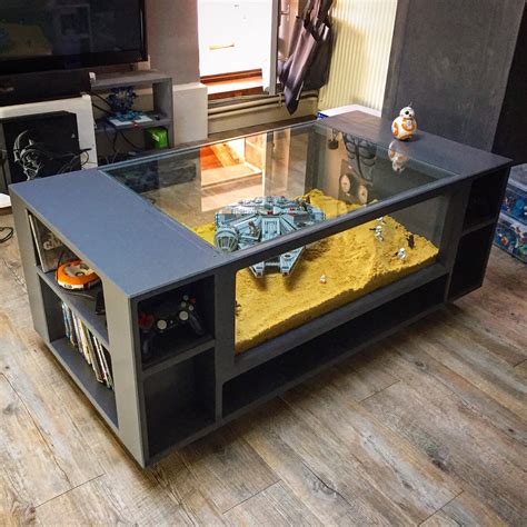 Rogue one coffee table book Exposer son Millennium Falcon LEGO Star Wars - HelloBricks