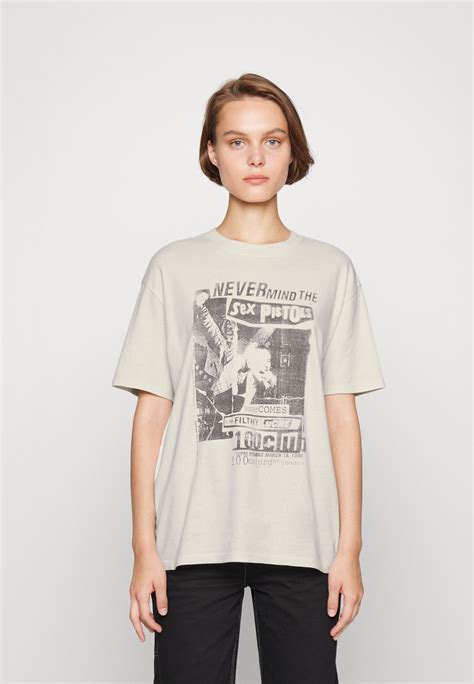 Abercrombie And Fitch Vintage Tabloid Licensing Sex Pistols T Shirt