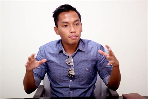 Partai ini didirikan untuk mengenang jasa para pahlawan devisa negara, yaitu buruh. Aziz Isa: Anak muda DAP dan politik baru di Sarawak ...