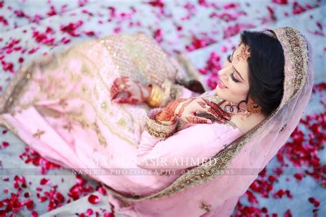 In Pakistan And India Brides Wear Pink Or Peaches Bridals On Their