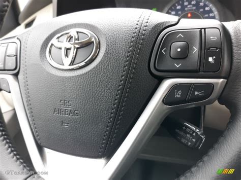 2020 Toyota Sienna Xle Awd Steering Wheel Photos