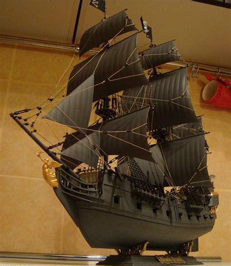 “black Pearl” Pirate Tall Ship Model In Scale 172 Model Kits Cars