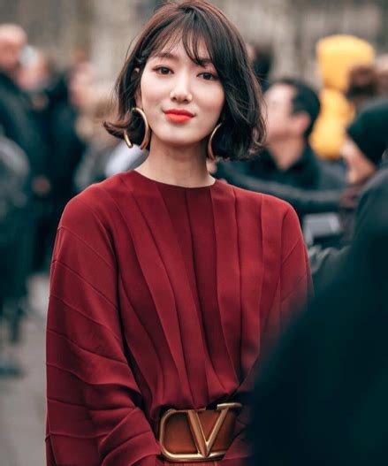 Park Shin Hye Looks Stunning Attending Valentino Show At Paris Fashion