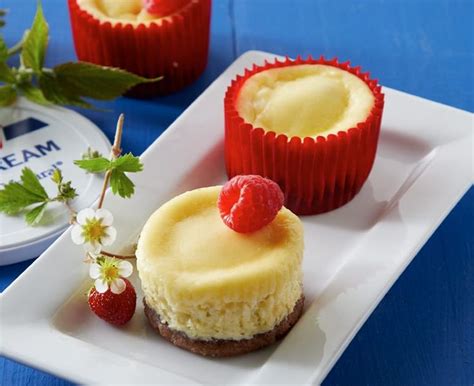 Cheesecake Brownies Recipe With Sour Cream Daisy Brand Recipe
