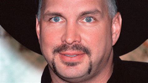 Who Is Garth Brooks Mother Colleen Carroll