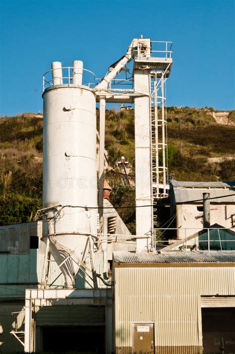 Cement manufacturing plant stock image. Image of business - 16441689