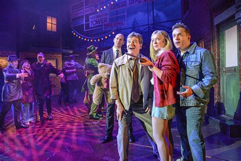 Blood Brothers Returns To Nottingham Theatre Royal East Midlands Theatre