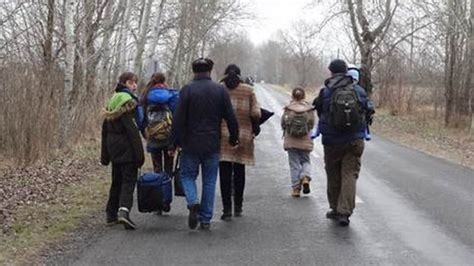 Non Eu Migrants Cross Hungarys Wide Open Border Bbc News