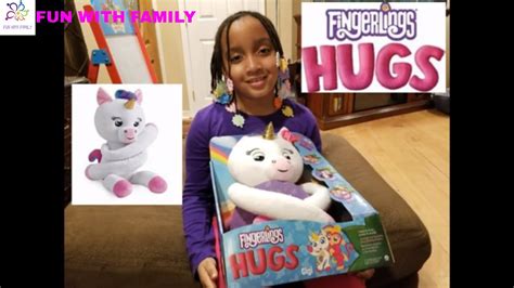 Fingerlings Hugs Gigi Unicorn Unboxing With Full Instructions Youtube