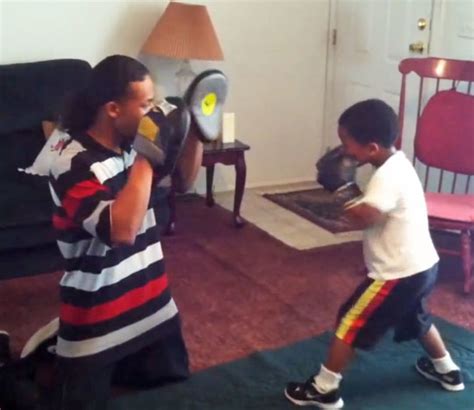 Video 5 Year Old Shows Off Serious Boxing Skills Mens Journal