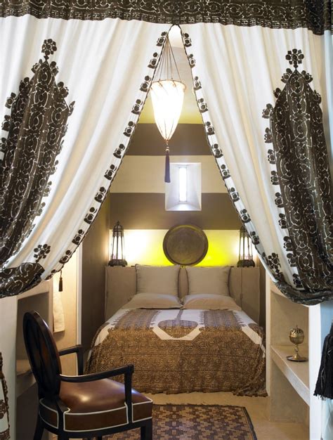 Moroccan Themed Bedroom Decorating Ideas Decoratorist 212660