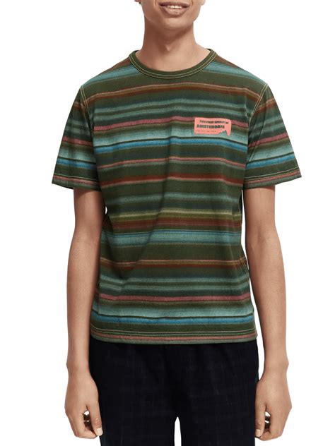 striped gradient crewneck t shirt