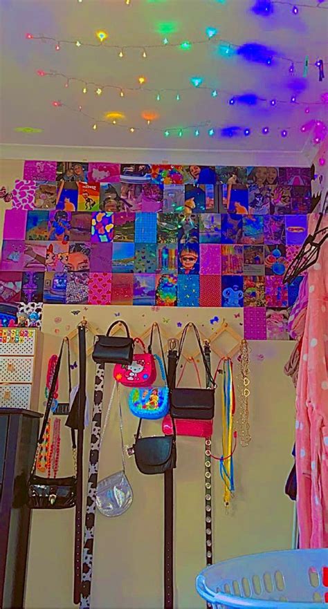 See more ideas about home, bedroom inspirations, home decor. photo wall | Dreamy room, Indie bedroom, Indie room decor