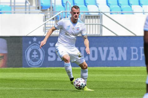 Slovácko je kraj s bohatou historií a spoustou památek. LIVE: ŠK Slovan Bratislava - 1. FC Slovácko :: ŠK Slovan ...