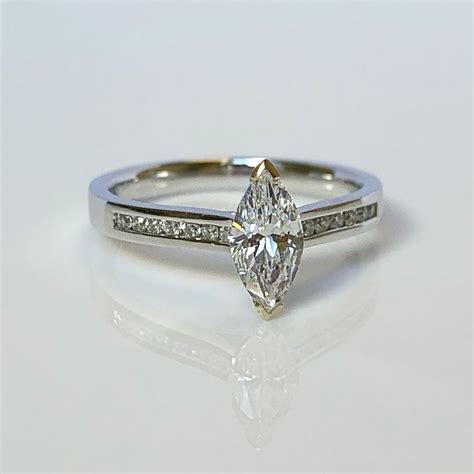 I'm breaking down what you need to know about marquise cut. 18ct White Gold & 0.82ct Marquise Cut Diamond Solitaire ...