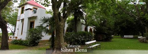 Lo mejor del programa todo incluido y para el deleite de los paladares de nuestros huéspedes, es el buffet, donde se ofrece comida nacional e internacional, en un entorno informal que invita a disfrutar del desayuno, almuerzo y cena sin límites. Estancia Santa Elena | Estancia en General Las Heras ...