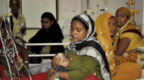 گورکھپور گزشتہ 72 گھنٹوں میں بی آر ڈی ہسپتال میں 61 بچوں کی موت