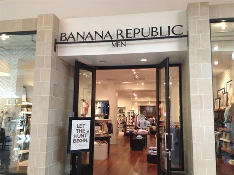 Banana Republic Mens Clothing 32 W Towne Mall Madison Wi Phone
