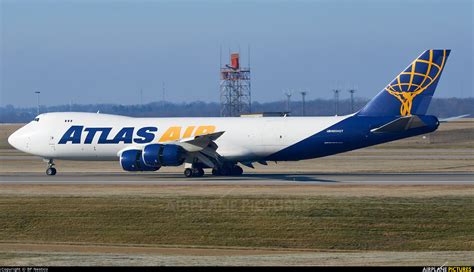 N854gt Atlas Air Boeing 747 8f At Cincinnati Northern Kentucky Intl