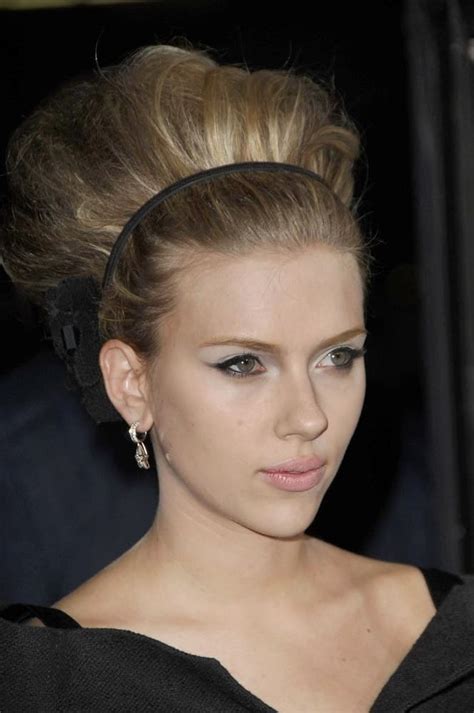 Scarlett Johanssons Hairstyles Over The Years