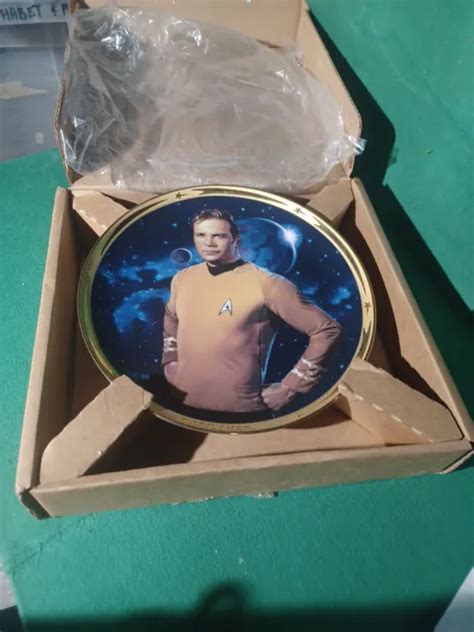 Hamilton Collection 25th Anniversary Star Trek Captain Kirk Collector