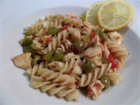 Meanwhile, to a food processor or blender, add the spinach, parmesan, walnuts, and lemon juice. Garden Veggie Pasta With Imitation Crabmeat or Seafood ...