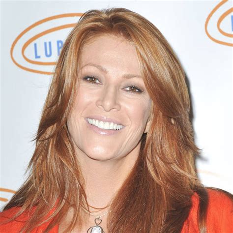 Angie Everhart Is Now Cancer Free Celebrity News Showbiz And Tv