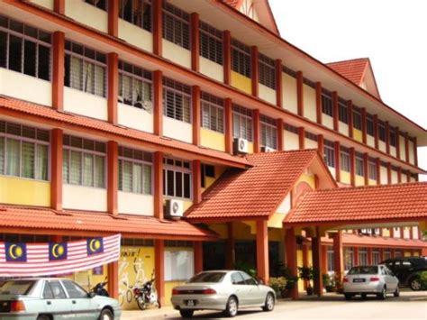 St joseph institution international malaysia. Sri Damansara 1 Secondary School