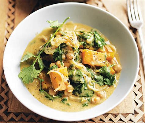 Want more heat, simply add in some thai bird's eye chilies or thai chili paste. How to Make Butternut Squash and Spinach Curry | Healthy ...